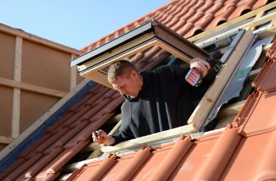 Pose de fenêtres de toit Velux au Perrier
